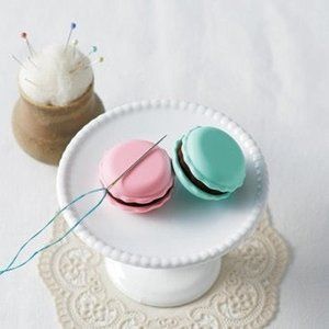 Clover Sweet n’ Sharp Magnetic Macarons Sewing Needle Holder Minder Sharpener